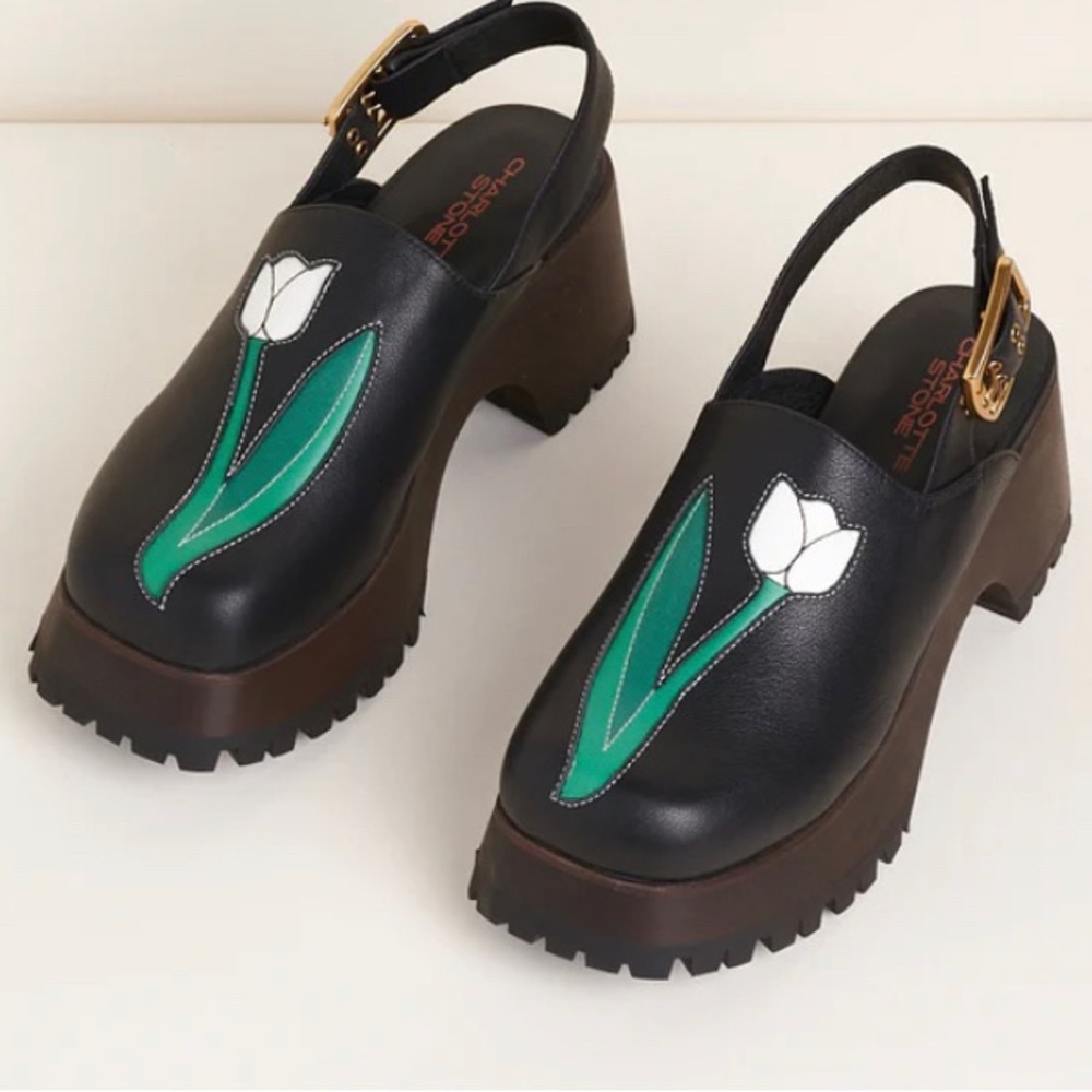 Charlotte Stone x Lorien Stern - Darren Clogs in Black Tulip Size 9 NEW IN BOX